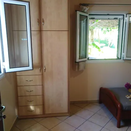 Holiday home Golden Sea *